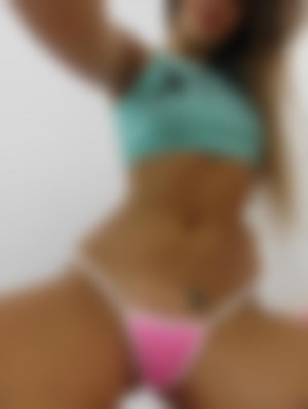Tania21, decepcionada com o amor, procuro sexo na internet em Jaboatão dos Guararapes