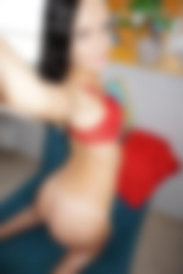 Bimbocougar, mulher madura elegante querendo ser fodida como uma puta em Goiânia