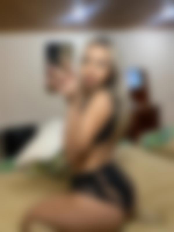 Sofy78, lésbica madura, gorda, físico mediano, mas que adora sexo em Duque de Caxias